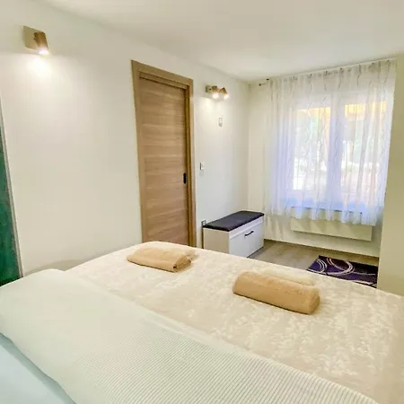 Lota Apartment Kraljevica